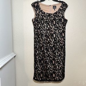 Adrianna Papell 12 Black Sleeveless Lace Sheath Dress Scoop Neck Cocktail Party